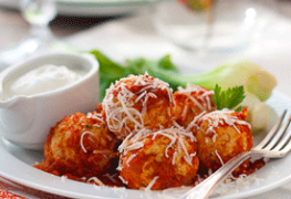 Minced chicken meatballs